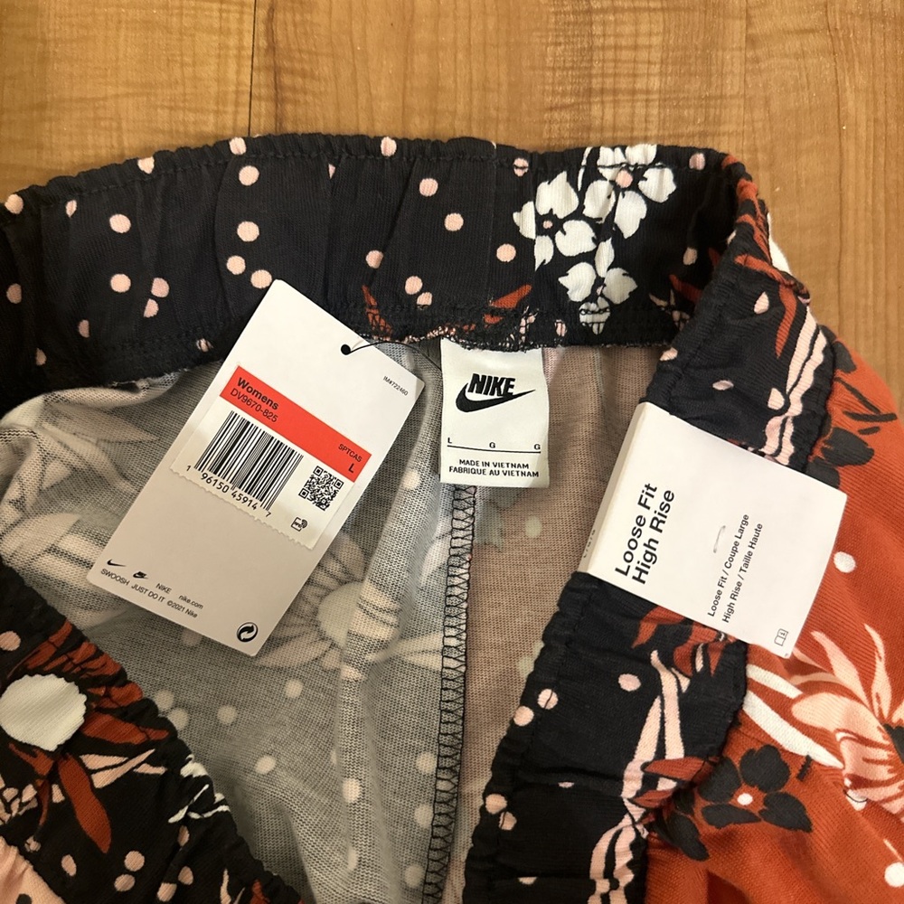 Nike Pink and Orange High Waist Floral Shorts - Picture 3 of 5